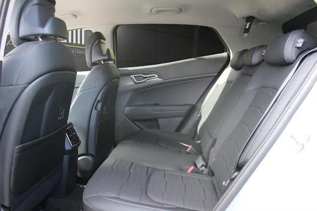 Kia Sportage 1.6 T-GDi Hybrid Power Edition