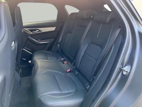 https://vehicle.imgix.net/4459368/46e4e286-9017-4739-8d52-fa2bb124e8ff.jpg