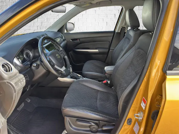Suzuki Vitara 1.4 T Compact Top Hybrid 4x4