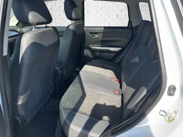 Suzuki Vitara 1.4 T Compact Top Hybrid 4x4