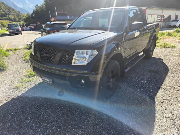 NISSAN Navara 2.5 dCi King Cab XE