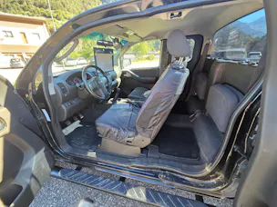 NISSAN Navara 2.5 dCi King Cab XE