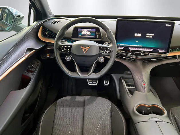 CUPRA Tavascan Adrenaline Type 9 4D