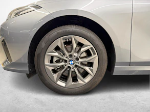 https://vehicle.imgix.net/4459437/d0773561-8c79-4675-a20b-baf3b7657e84.jpg