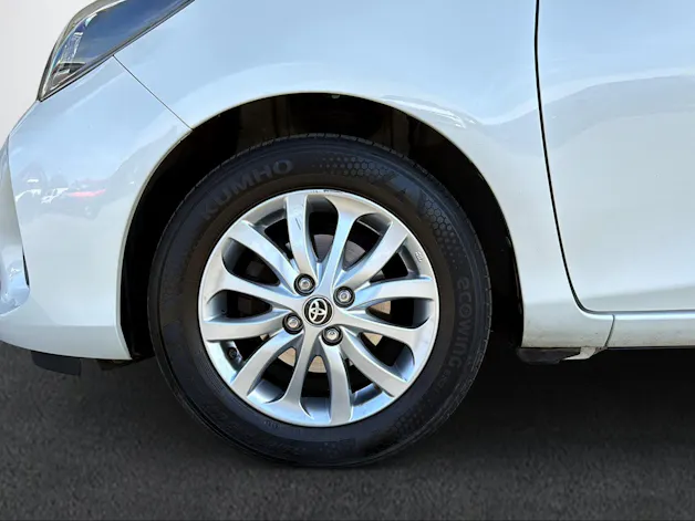 Toyota Yaris 1.33 VVT-i Trend