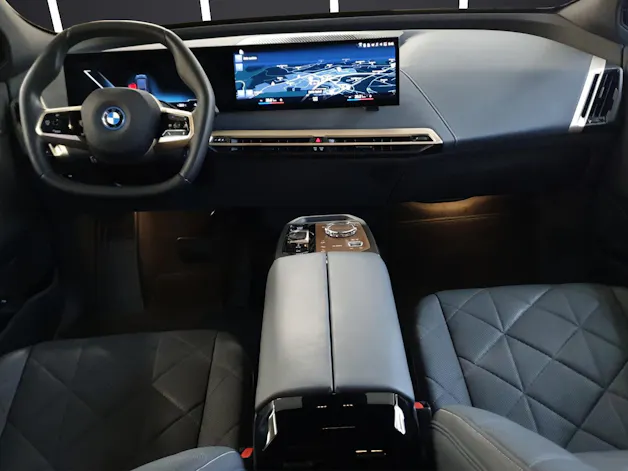 BMW iX xDrive50