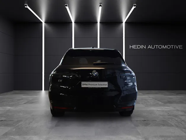 BMW iX xDrive50