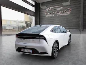 Toyota Prius 2.0 Plug-In-Hybrid Style