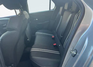 https://vehicle.imgix.net/4459489/6b3e9249-a006-46cd-b7db-47ca950a6fdd.jpg