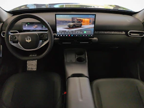 Fahrzeugbild LEAPMOTOR B03X EV