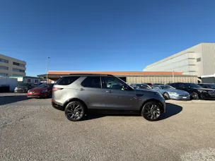 Land Rover Discovery 3.0 TDV6 HSE
