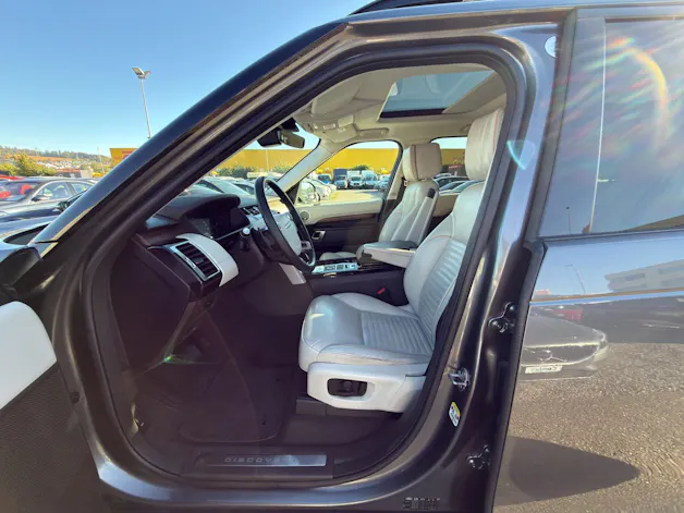 Land Rover Discovery 3.0 TDV6 HSE