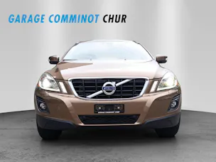 VOLVO XC60 2.4 D5 Summum AWD