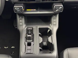 Toyota RAV4 2.5 Plug-In-Hybrid Premium AWD-i