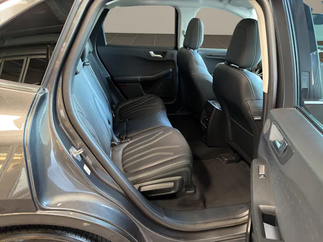 FORD Kuga 2.5 Plug-in Hybrid Vignale