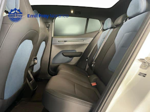 https://vehicle.imgix.net/4459614/0b5cb832-a50a-4b49-9227-61b9c1f53860.jpg