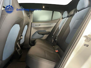 Fahrzeugbild VOLVO EX30 CC P8 Ultra AWD