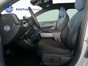 https://vehicle.imgix.net/4459614/8cd2bccc-9a67-4618-802c-153b99e4cdf3.jpg