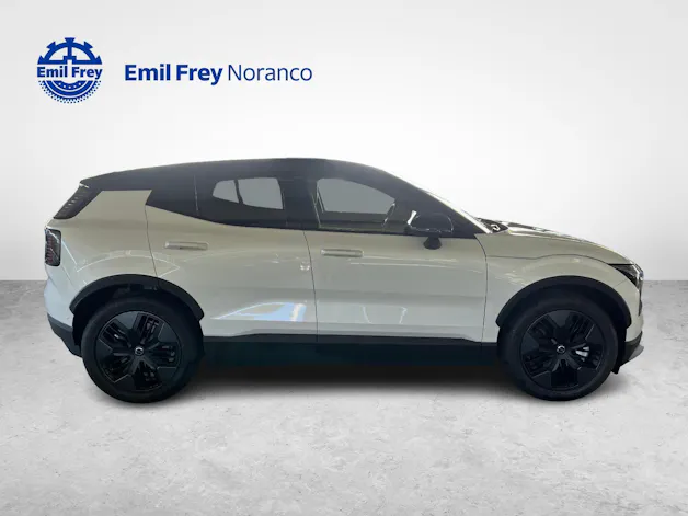 VOLVO EX30 CC P8 Ultra AWD