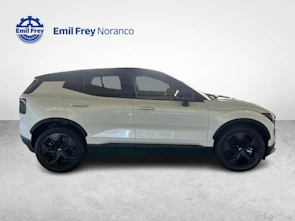 Fahrzeugbild VOLVO EX30 CC P8 Ultra AWD