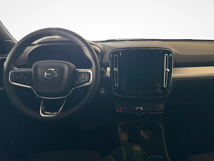 immagine del veicolo VOLVO XC40