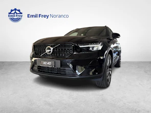 immagine del veicolo VOLVO XC40 2.0 B3 MH Plus Dark