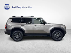 https://vehicle.imgix.net/4459624/32ca76cd-1080-4f04-9595-89ed2c399109.jpg