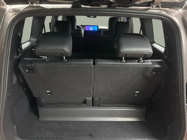 Toyota Land Cruiser 2.8 D 48V Style