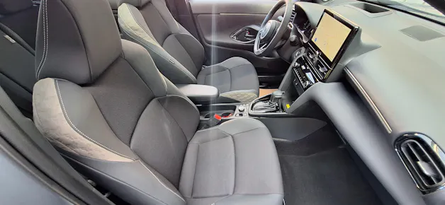 Toyota Yaris Cross 1.5 VVT-i HSD Premium AWD-i