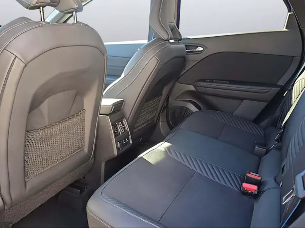RENAULT Captur 1.3 TCe 160 esprit Alpine EDC