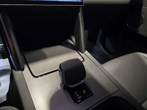 Land Rover Discovery Sport 1.5 T 270e Metropolitan