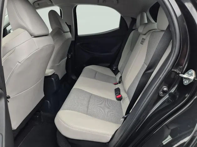 Toyota Yaris 1.5 VVT-i HSD Premium