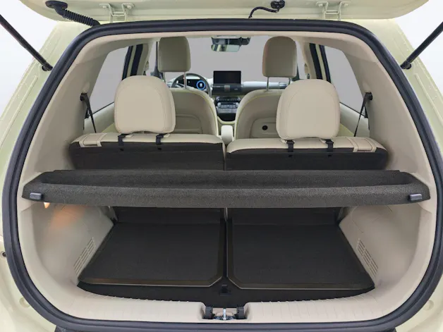 HYUNDAI Inster 49 kWh Electric Amplia
