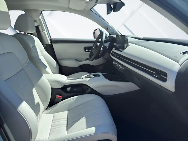 HONDA ZR-V 2.0 i-MMD Advance, mit grauem Leder MY 2027, Leasing Aktion 1.9%, inkl. GRATIS Winterräder in Wert von Fr. 2100.-