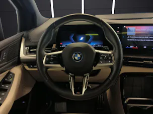 BMW 2er Reihe U06 Active Tourer 225e xDrive paddles