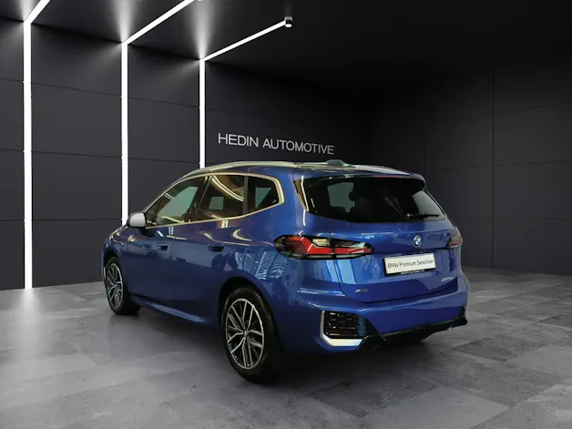 BMW 2er Reihe U06 Active Tourer 225e xDrive paddles
