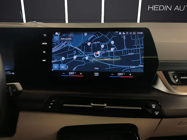 BMW 2er Reihe U06 Active Tourer 225e xDrive paddles