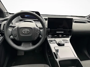 https://vehicle.imgix.net/4459834/7560e156-960a-414d-b5c4-11c4e8b0a254.jpg