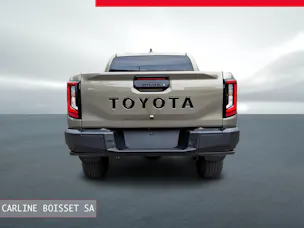 Toyota Hilux Double Cab.-Pick-up 2.8 D-4D MHEV 204 Invincible