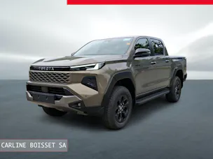 Toyota Hilux Double Cab.-Pick-up 2.8 D-4D MHEV 204 Invincible