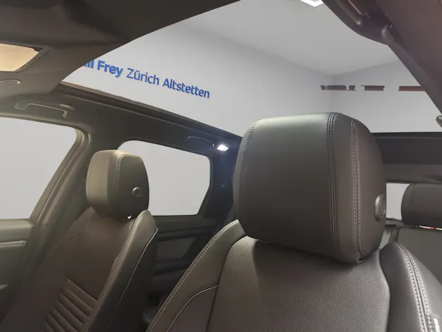 Land Rover Discovery Sport 1.5 T 270e Landmark