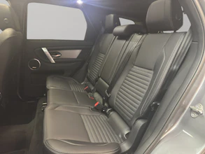 https://vehicle.imgix.net/4459905/8e2f81e9-2b96-4237-948a-cf8f3ce7bbdb.jpg