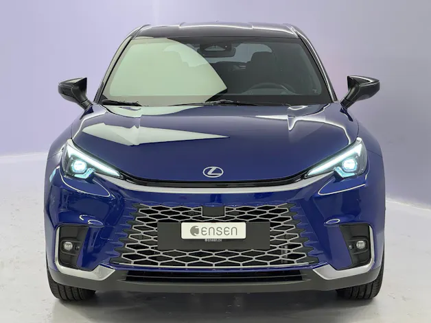 Lexus LBX 1.5 Hybrid Cool AWD