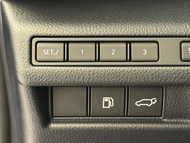 Lexus LBX 1.5 Hybrid Cool AWD