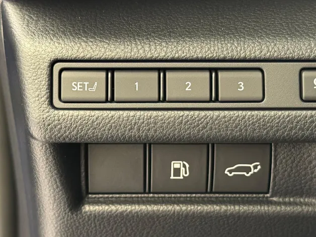 Lexus LBX 1.5 Hybrid Cool AWD
