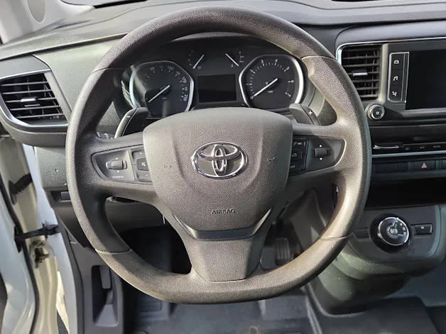Toyota PROACE Verso L2 2.0 D Shuttle