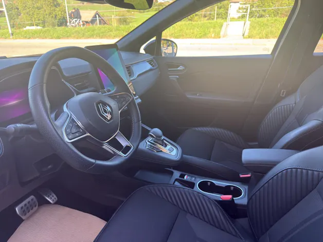 RENAULT Captur 1.3 TCe 160 esprit Alpine EDC