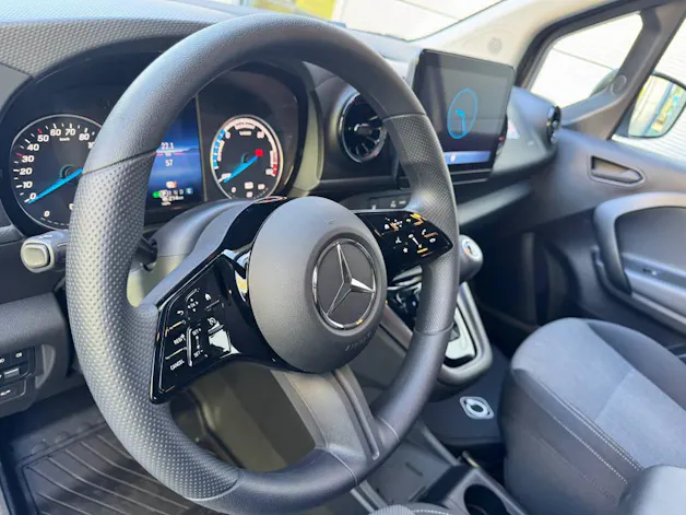 MERCEDES-BENZ eCitan Kasten S Worker 45 kWh
