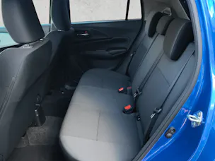 Suzuki Swift 1.2 Sakura Top Hybrid 4x4