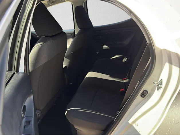 Toyota Yaris 1.5 VVT-i HSD Trend